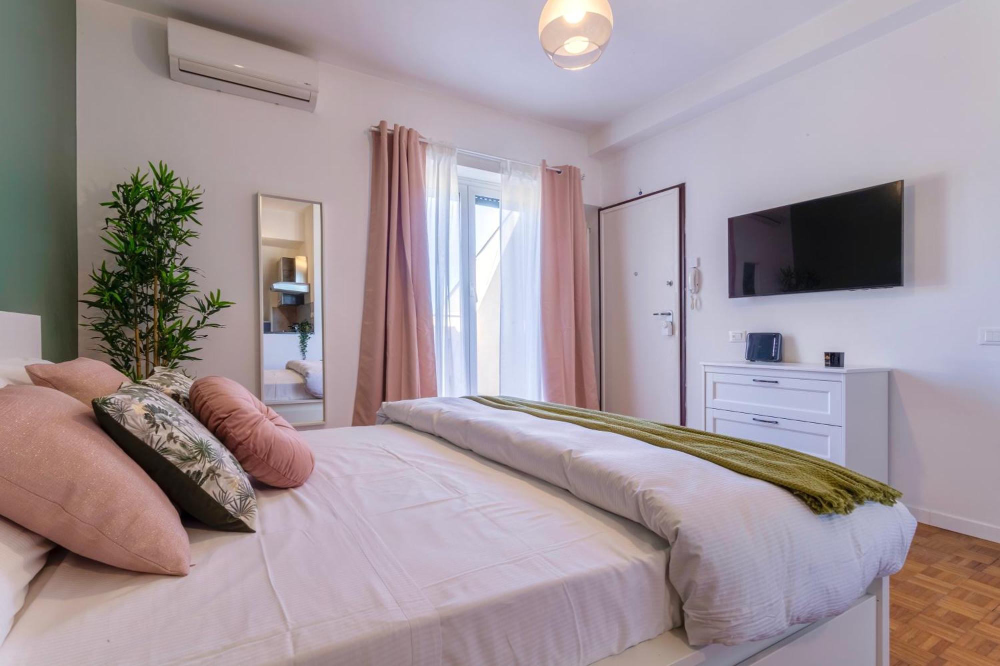 Giulia - Lovely Penthouse Near Vatican Museums * Rome